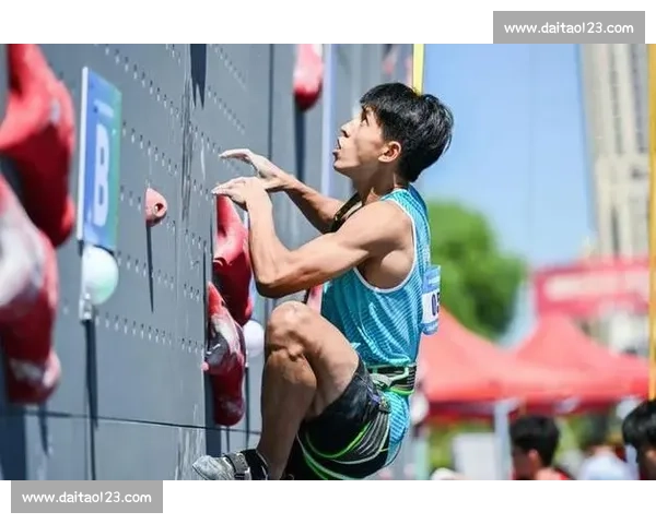 南安速度攀岩赛落幕 81 选手巅峰对决