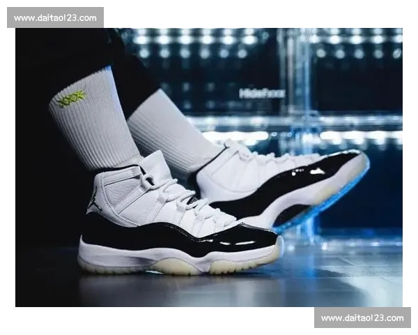 新科 MVP 上脚!AJ11 城市限定抢疯了